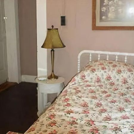 2 Sisters Bed & Breakfast Медісон Екстер'єр фото